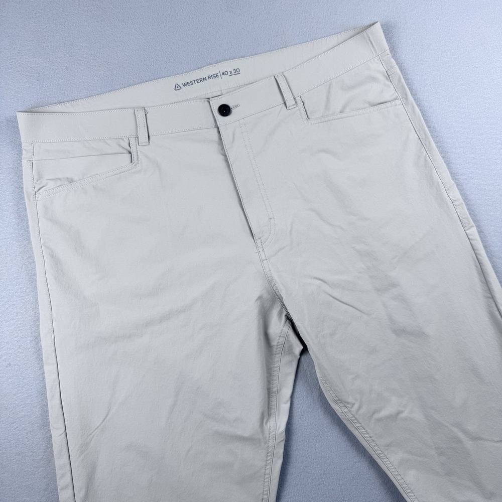Western Rise Evolution Chino Pant Men 40x30 Tan Slim Fit Golf Performance